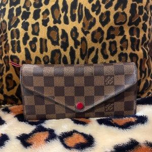 Louis Vuitton Josephine Wallet